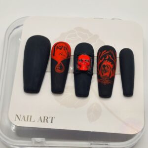 Set de uñas press on exclusivas estilo coffin long
