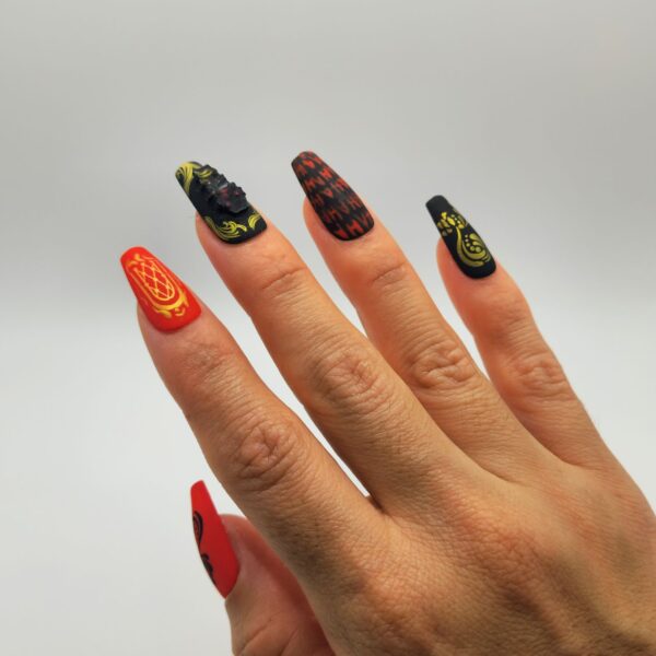 uñas-press-on-letargo-eterno-opulencia-oscura-alexa-nails.jpg